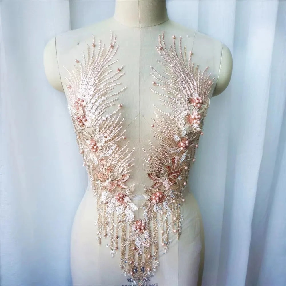 appliques textile brodées fleurs semi transparentes or rose bleu rouge élégantes DIY