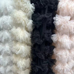 ruban tulle blanc noir rose bleu clair plissé texture ondulée opacité élégant décoration mariage