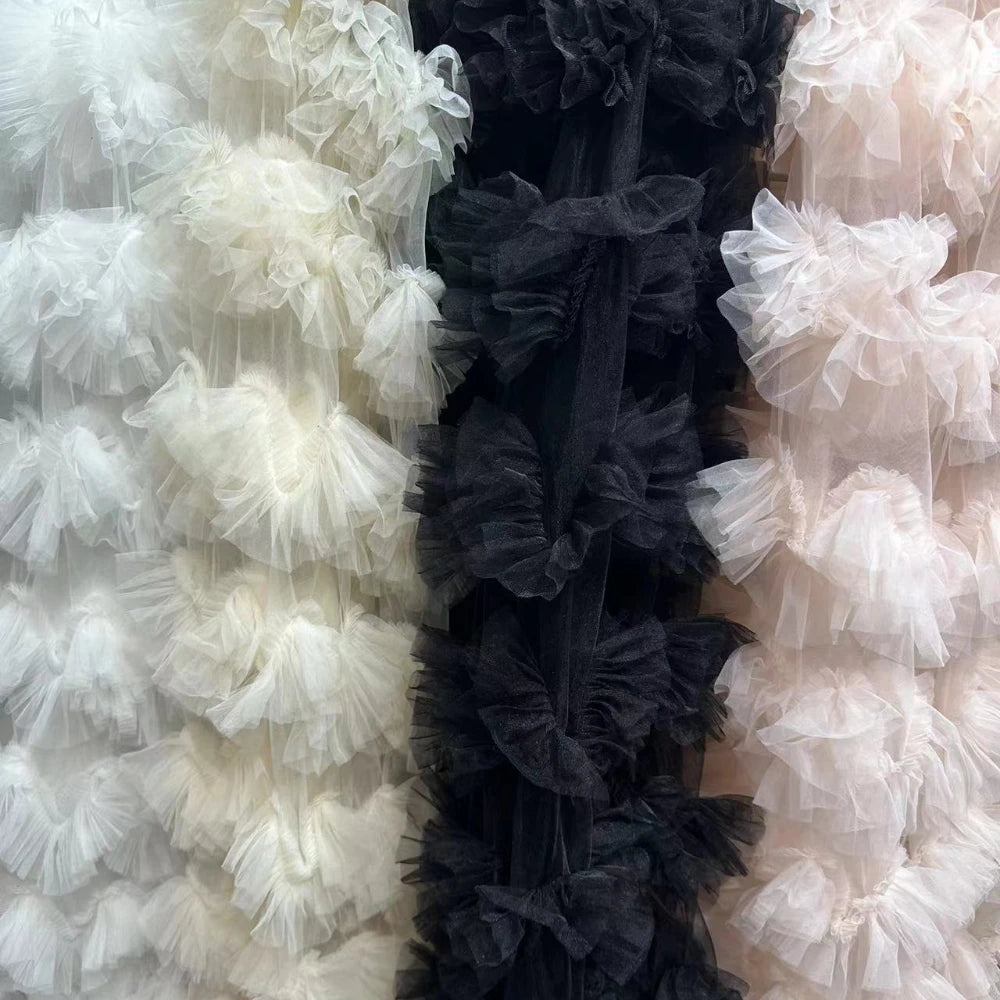 ruban tulle blanc noir rose bleu clair plissé texture ondulée opacité élégant décoration mariage