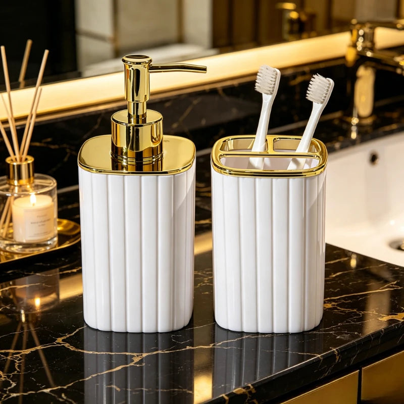 porte brosses dents distribiteur savon moderne noir or blanc or texturé vertical salle bain