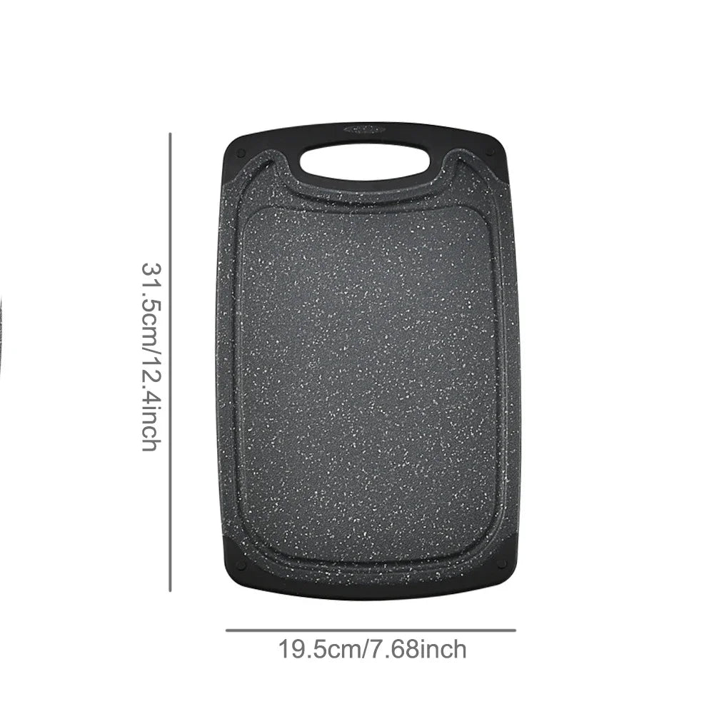 planche découper moderne poignées intégrées motif granulé noir gris beige respectueuse environnement multifonctionnable accrochable