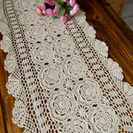 chaise table crochetée motifs floraux texture ajourée rustique vintage beigeclair