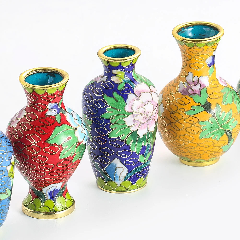 vases cloisonnés bleu rouge jaune vert fleurs feuilles artisanat maison collection traditionnelle modernisée