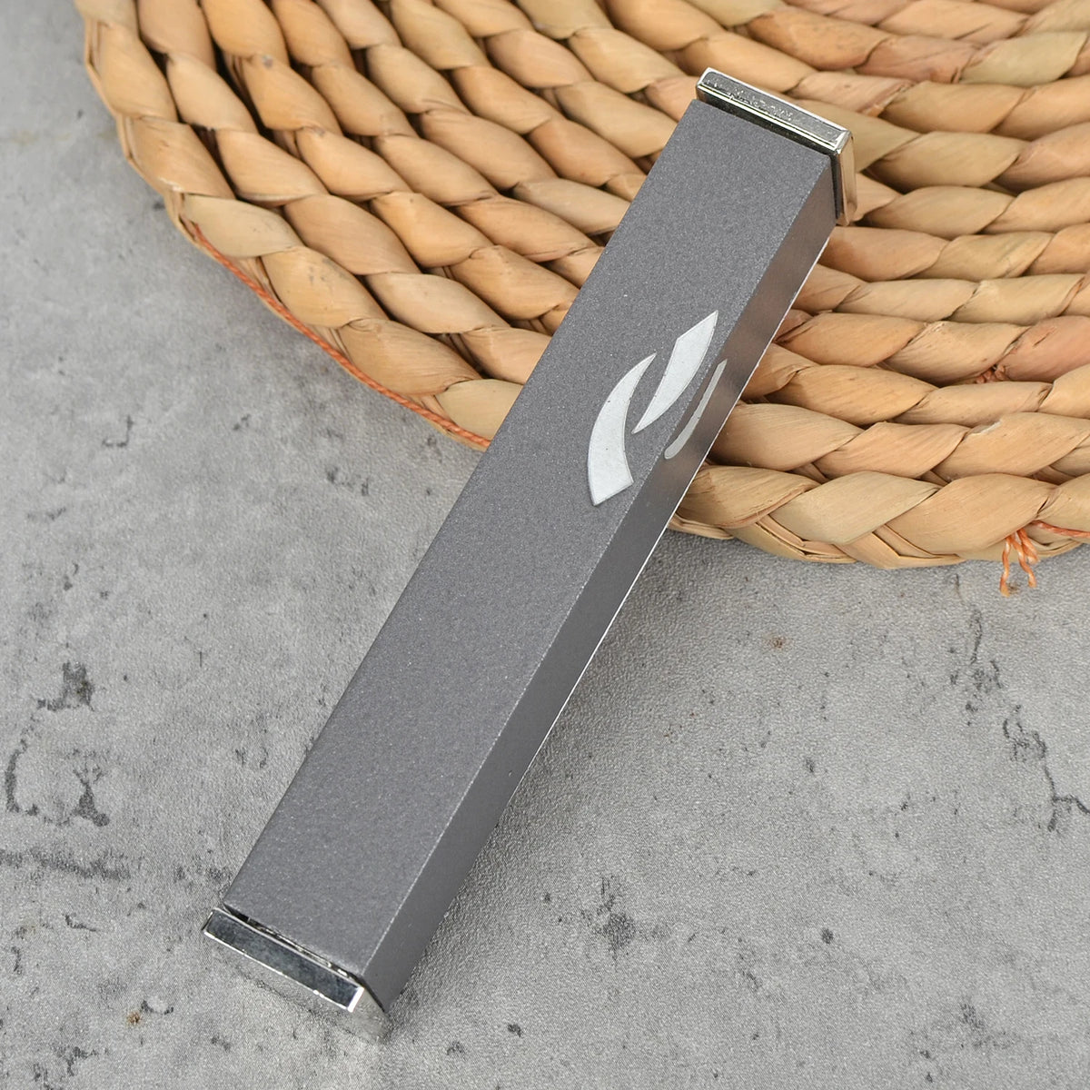 accessoires mezzuzah métal gris noir blanc marbre adhésif moderne religieux maison judaïsme