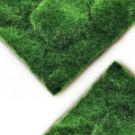 tapis artificiel vert pelucheux moderne décoration extérieure anniversaire exposition bricolage deux poupées chevaux