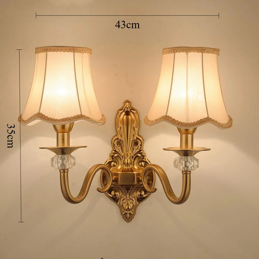 applique murale deux lumières or décor floréal abat jour tissu texturé classique fixée mur