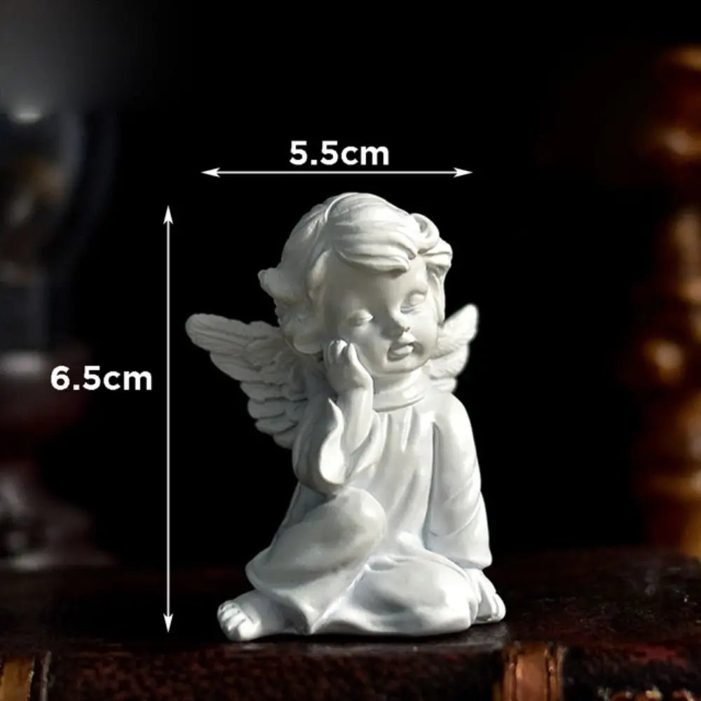 statuette ange résine blanche texture fine classique détails sculptés ornement