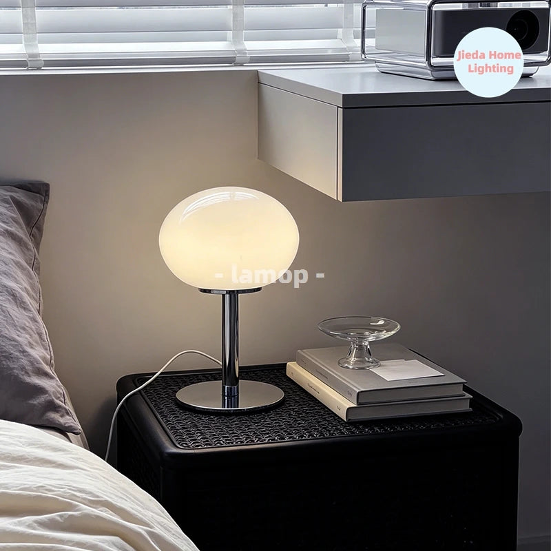 lampe table moderne blanc translucide ovale pied chromé minimaliste flux lumineux 60 249touches interrupteur
