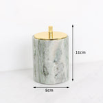 ensemble décoration salle bain marbre vert blanc moderne distributeur savon boîte mouchoirs flacon parfum