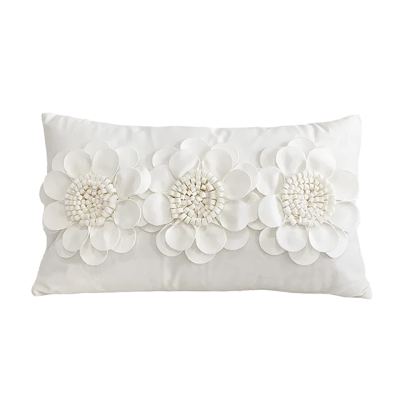 coussin velours moderne motif fleurs relief jaune gris rose blanc décoration intérieure sofa chaise