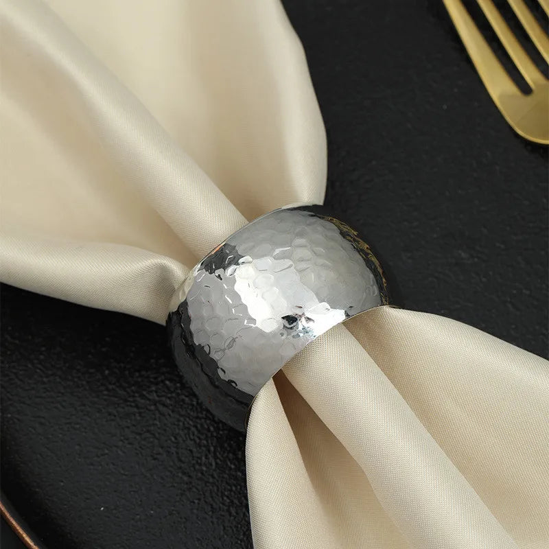 anneau serviette métal doré argenté moderne élégant décoration table mariage anniversaire festive respectueux environnement