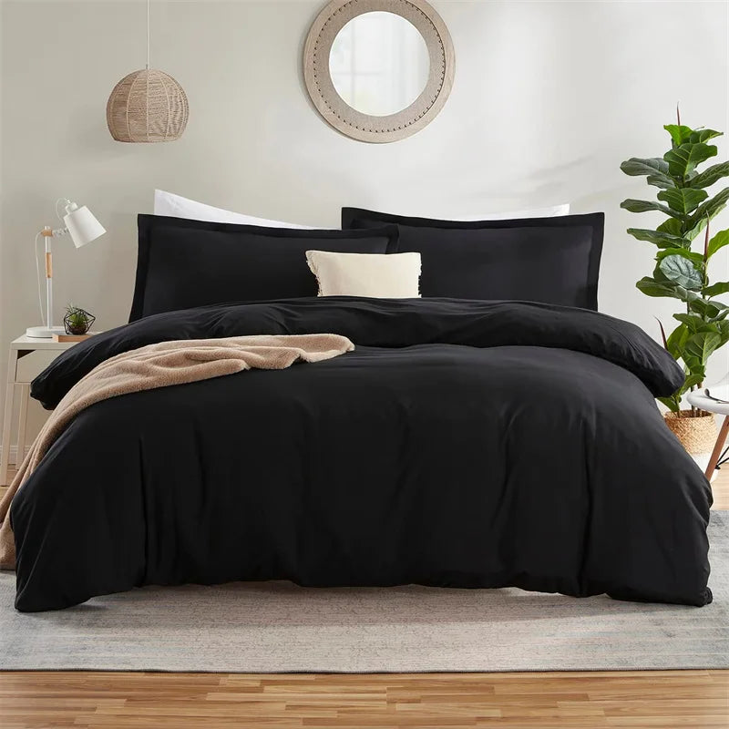 Ensemble literie noir avec taies d'oreiller et drap