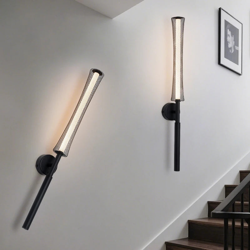 lampe murale moderne noir doré rechargeable led télécommande usb fixations câble chambre cuisine étude
