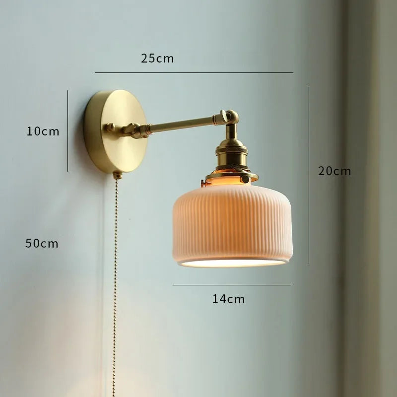 lampe murale moderne or blanc rayures verticales ampoules led cordon doré fixations vis 220v