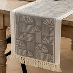 nappe table beige geometrique franges tissage rustique boheme abstrait 180cm 35cm