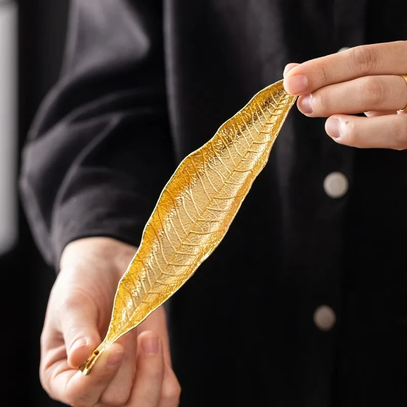 feuille artificielle réaliste veines apparentes récupérateur cendres porte bâtonnets encens dorée verte brune argentée