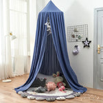 tente lit enfant vert pastel tapis oreillers peluches moderne