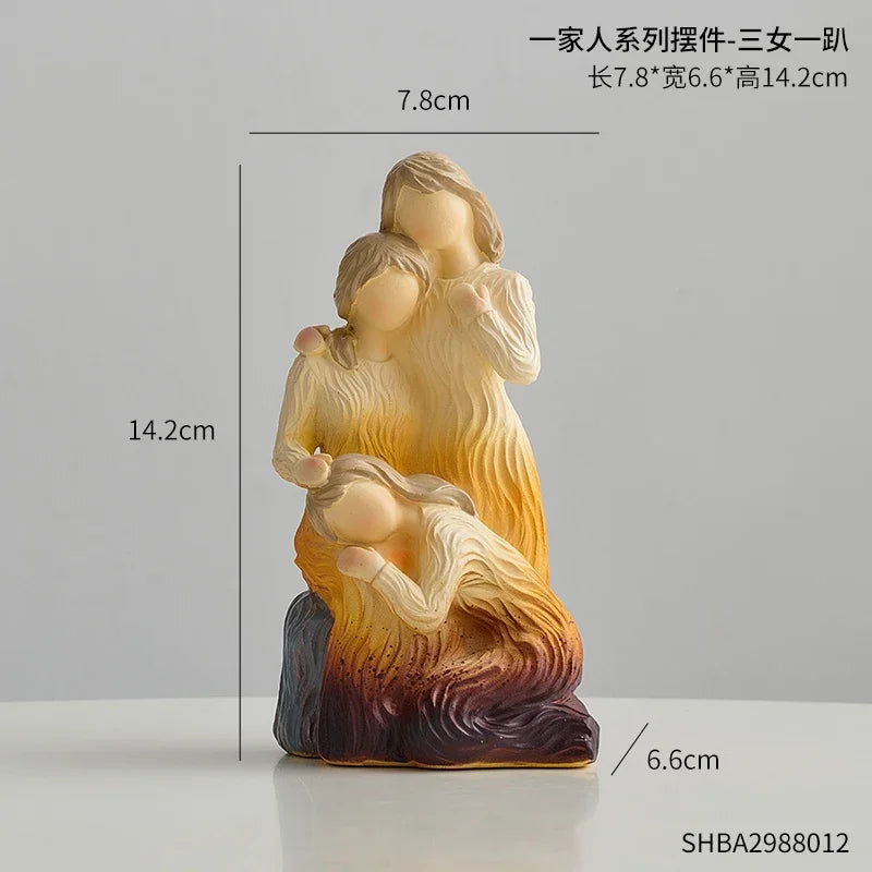 figurines decoratives abstraites famille couple emotions texturées bois sculpté couleurs vases tournesols