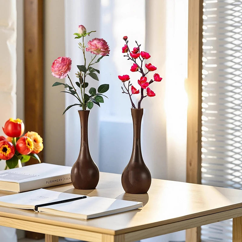 vase bois naturel minimaliste noir decor intérieur fleurs artificielles statuettes or