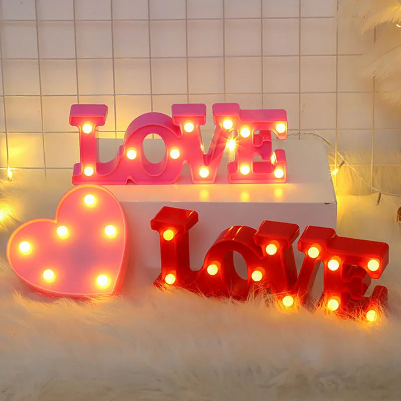 lettres lumineuses coeurs love rouge rose blanches vintage décoratives chambre enfants chambre adulte deco