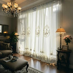 rideau blanc doré broderie florale tulle transparent élégant classique salon chambre luxe