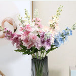 bouquet artificiel fleurs simples rose blanc vert vase décoration moderne mariageintérieur