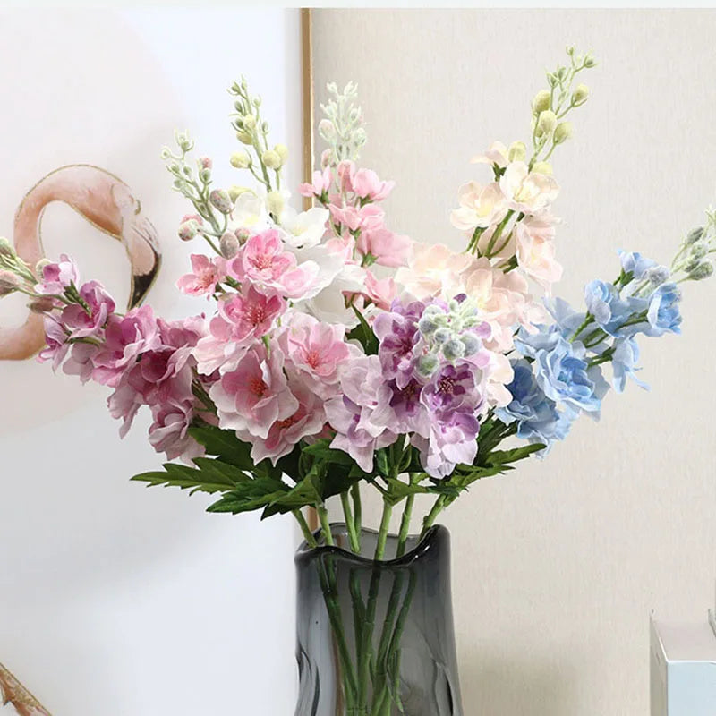 bouquet artificiel fleurs simples rose blanc vert vase décoration moderne mariageintérieur