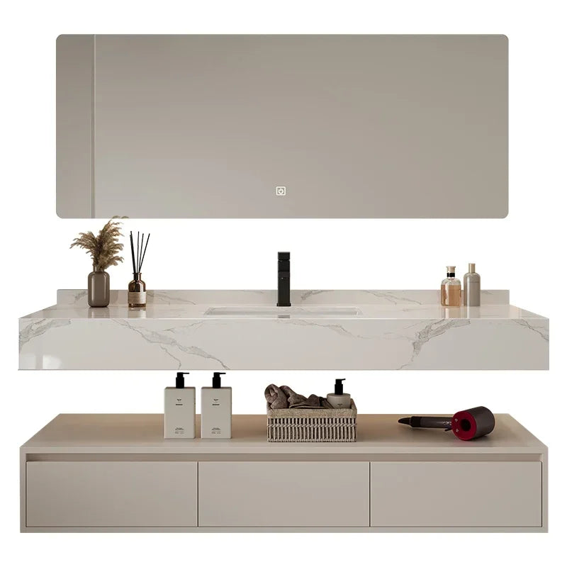 Meuble de salle de bain avec options de couleur variées pour s'adapter à votre décoration
