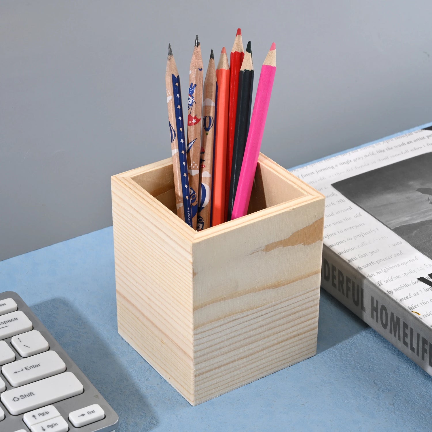 Rangement DIY pour stylos et pinceaux