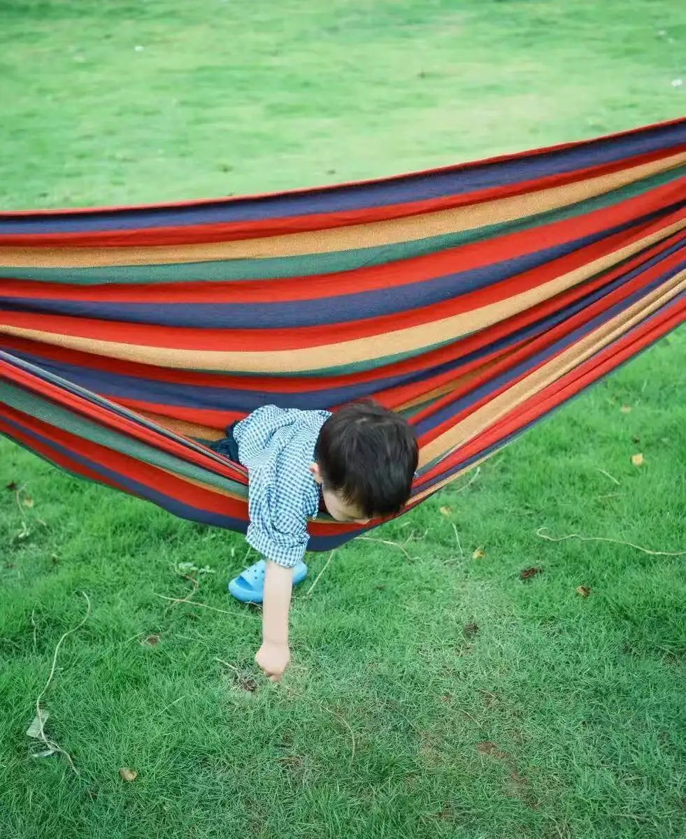 Hamac double coton rayures horizontales rouge vert bleu confortable extérieur patio camping facile installer