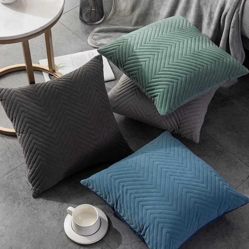 coussins carrés modernes motif zigzag bleu gris vert orange décoration lit voiture