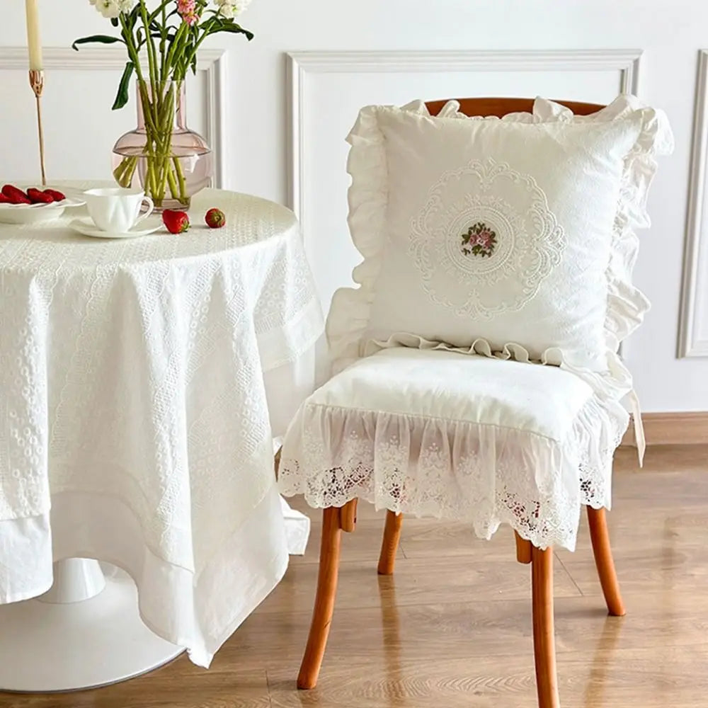 housse coussin brodé motif floral vintage blanc polyester coton lit 45x45 30x50 fixations