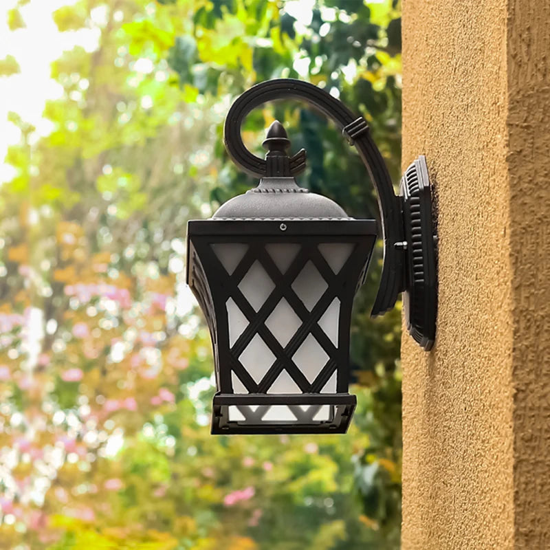 lampe murale classique noir grille géométrique opaque extérieure étancheijuillet