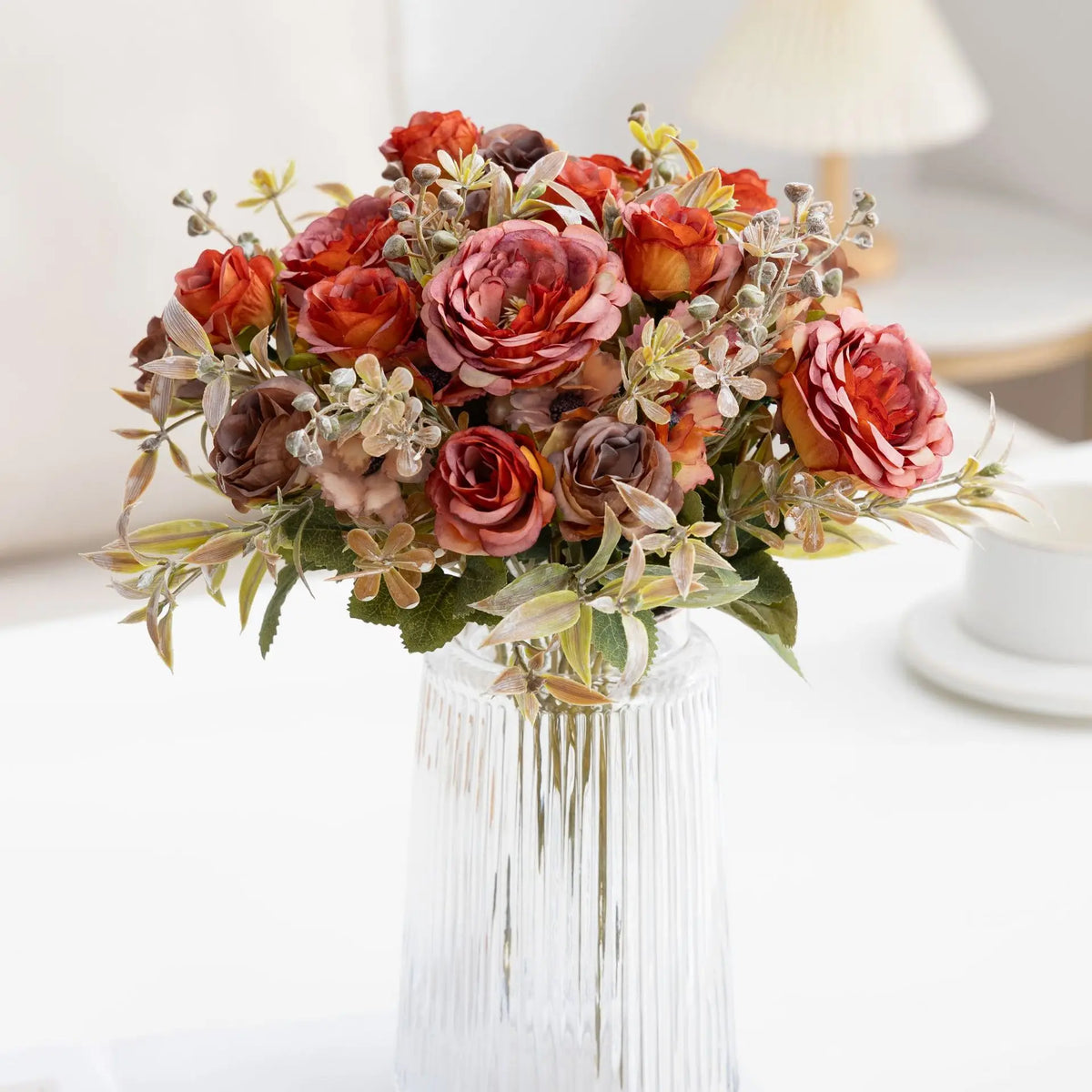 bouquet fleurs artificielles roses oranges mariage extérieur decoration romantique vintage