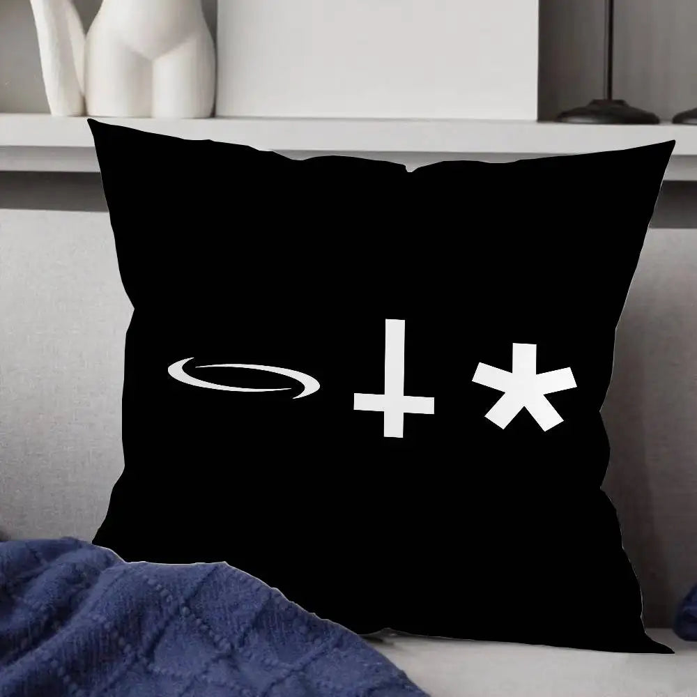 taie d'oreiller polyester motif géométrique moderne coussin carré noir symboles blancs étoile croix spirale