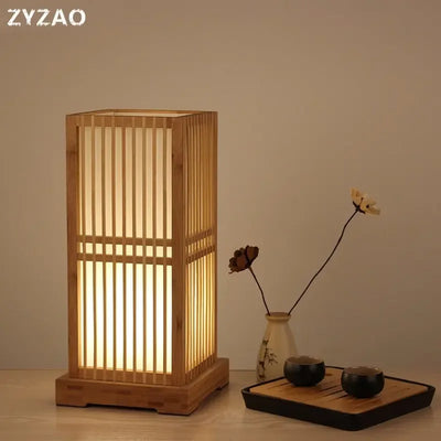 Lampe de chevet japonaise en bambou massif vue de face