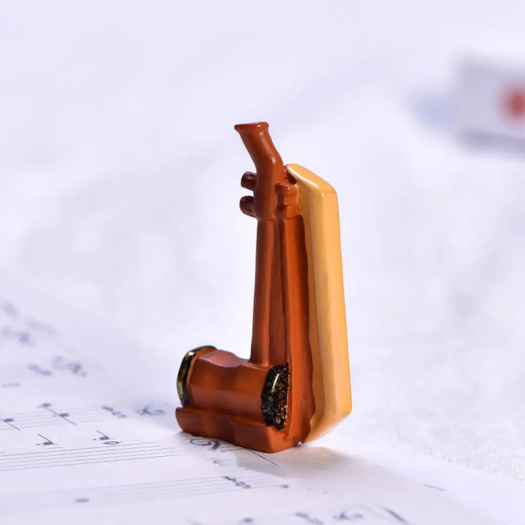 décoration miniature piano figurine résine marron orange noir réaliste texture relief opacité