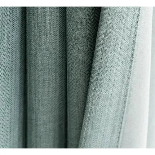 Rideau élégant vert pastel avec motif finement texturé, parfait pour ajouter une touche sophistiquée et apaisante à votre intérieur. Idéal pour un salon moderne ou une chambre apaisante.