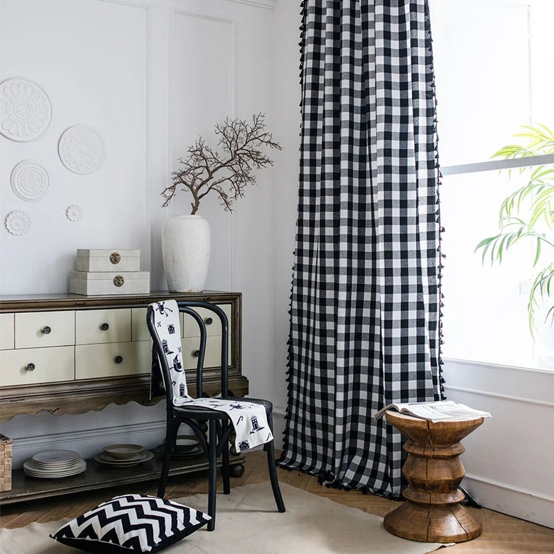 rideau noir blanc carreaux géométriques opacité classique décoration intérieure maison hospitalité polyester