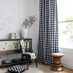 rideau noir blanc carreaux géométriques opacité classique décoration intérieure maison hospitalité polyester
