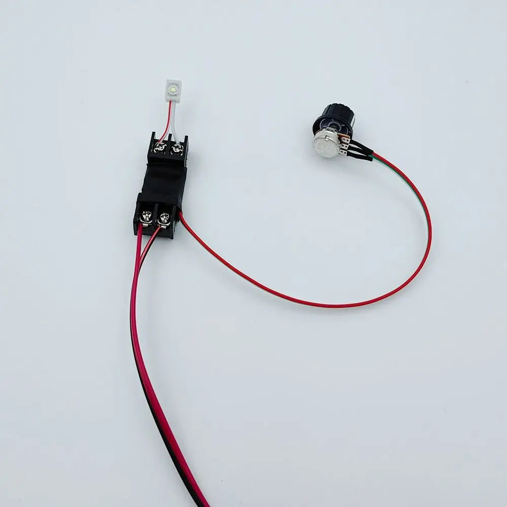 régulateur tension variateur led noir potentiometre rotatif cables bornes fixations industriels techniques