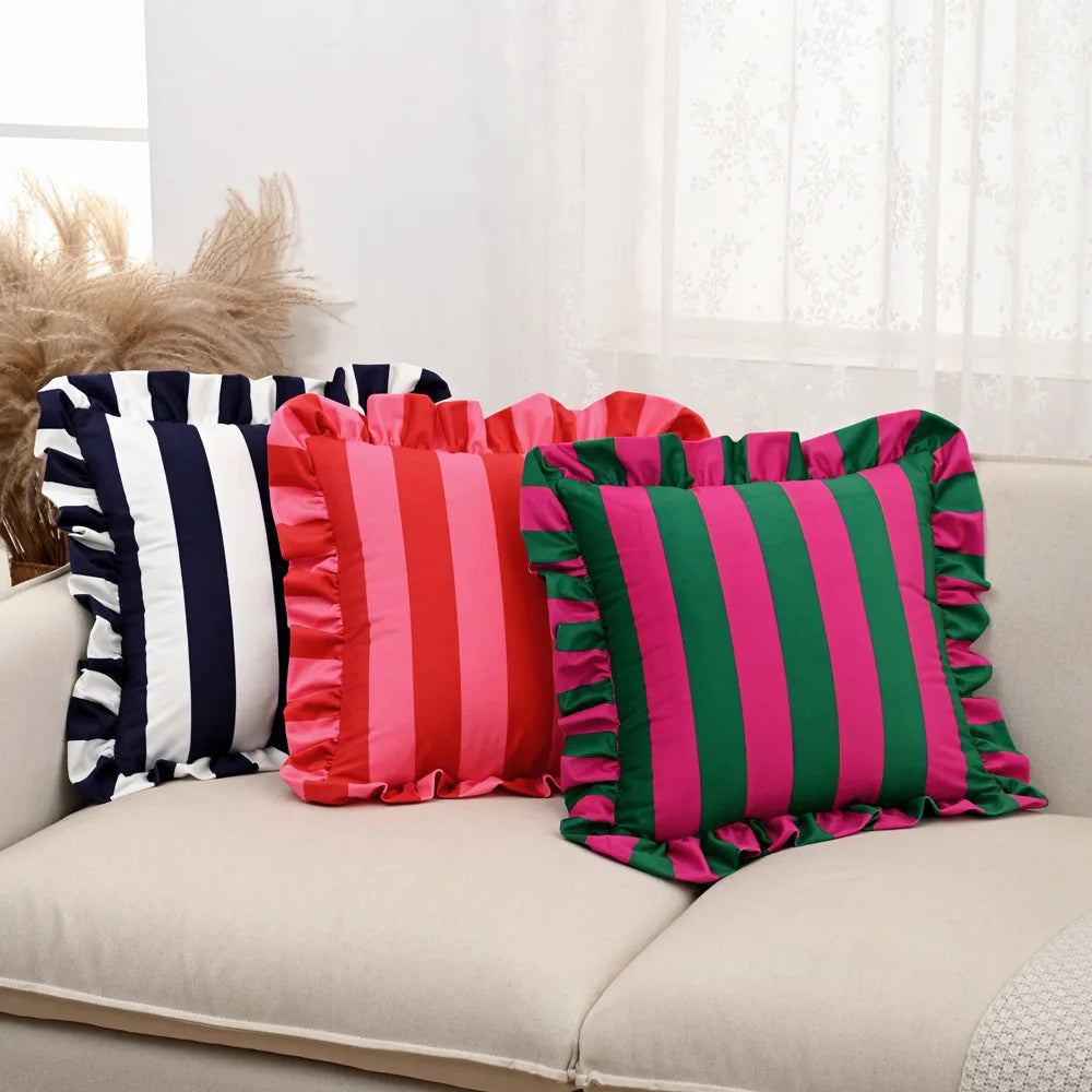 taies d'oreiller carrées rayures bleues blanches velours moderne fixation décoration canapé chambre sofa