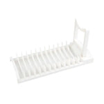 rack vaisselle moderne gris blanc motif géométrique assiettes bols
