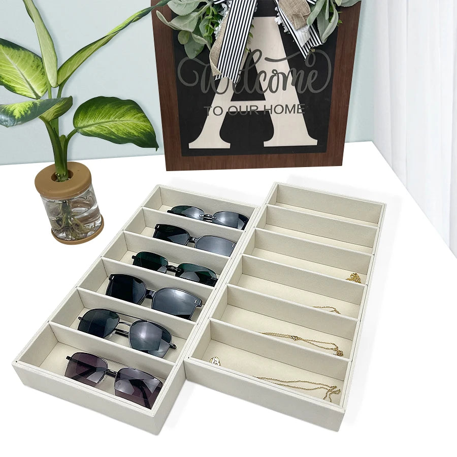 boîte rangement bijoux velours blanc moderne lunettes soleil colliers bracelets poudre compacte étui lunettes