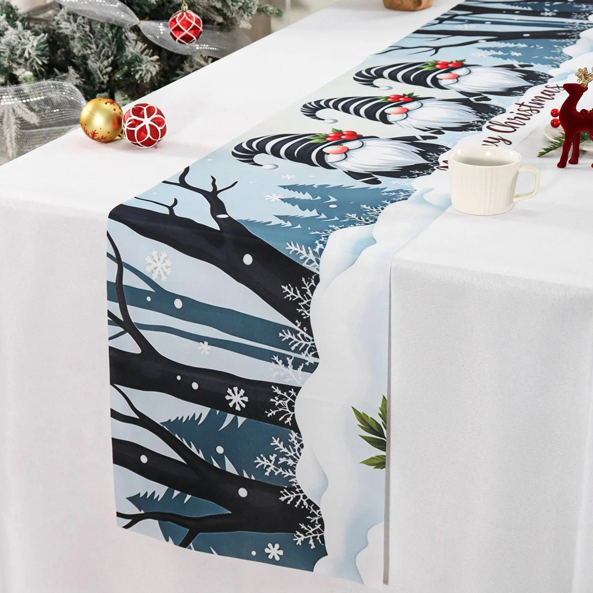 tableau noel gnomes forêt enneigée flocons neige branches polyestère festive hiver blanc rouge marron