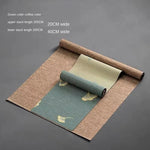 serviette table classique feuilles d'érable dorées vert foncé beige marron traditionnelle tasses thé plateau