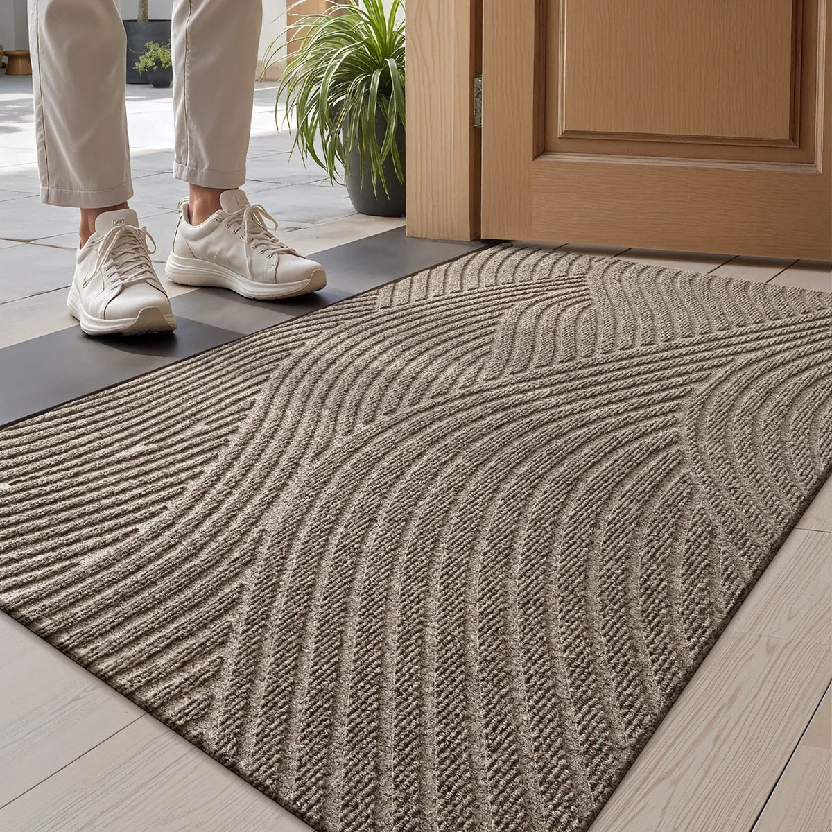tapis d'entrée moderne gris rayures ondulées antidérapant adhésif extérieur intérieur porte maison