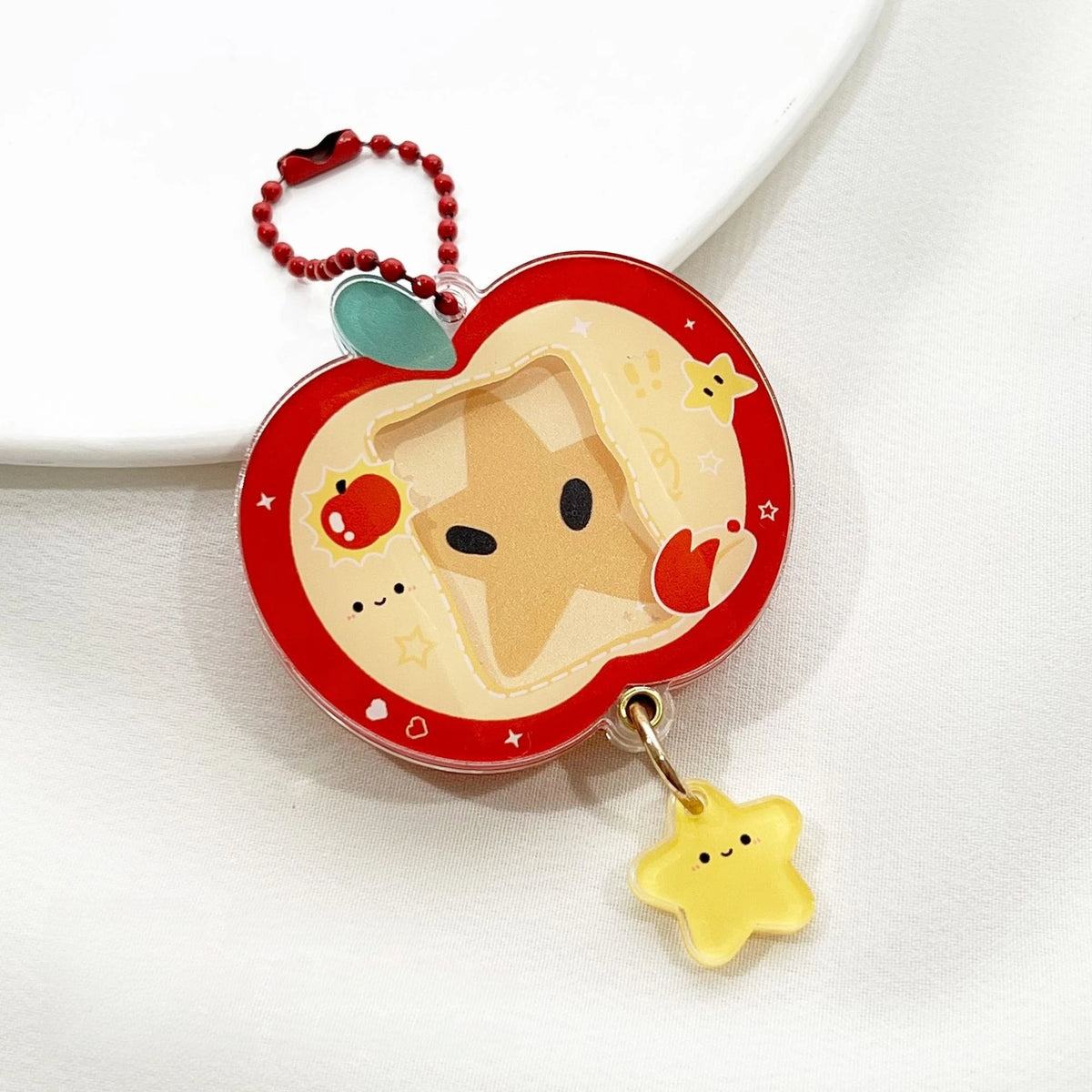 porte clés étoile cœur pomme animaux cartoon enfantin chaîne dorée rouge blanc noir