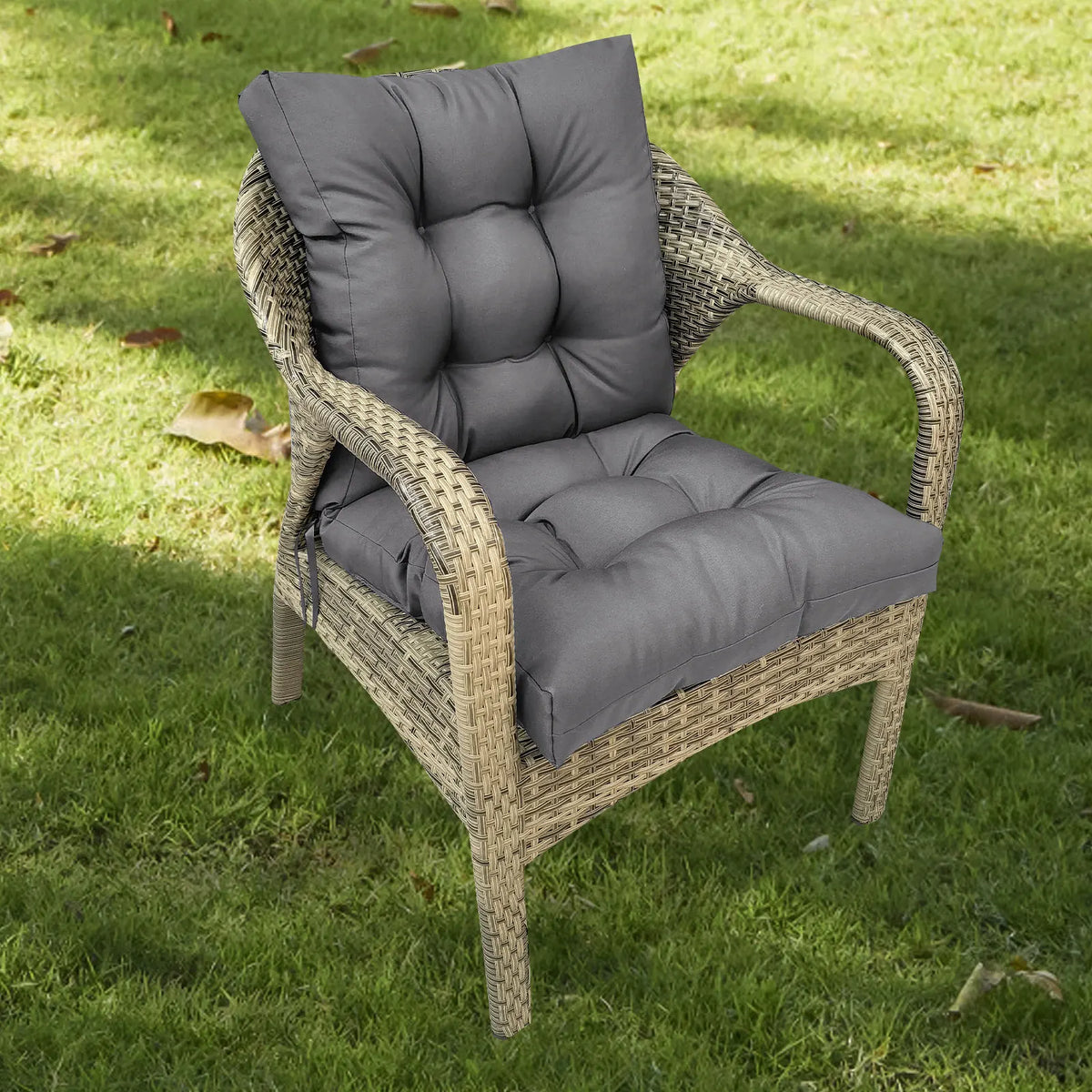 coussin assise imperméable polyester gris uni moderne rubans fixation extérieur jardin terrasse amovible lavable