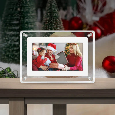 Cadre photo numérique acrylique 7 pouces avec écran IPS sur une étagère